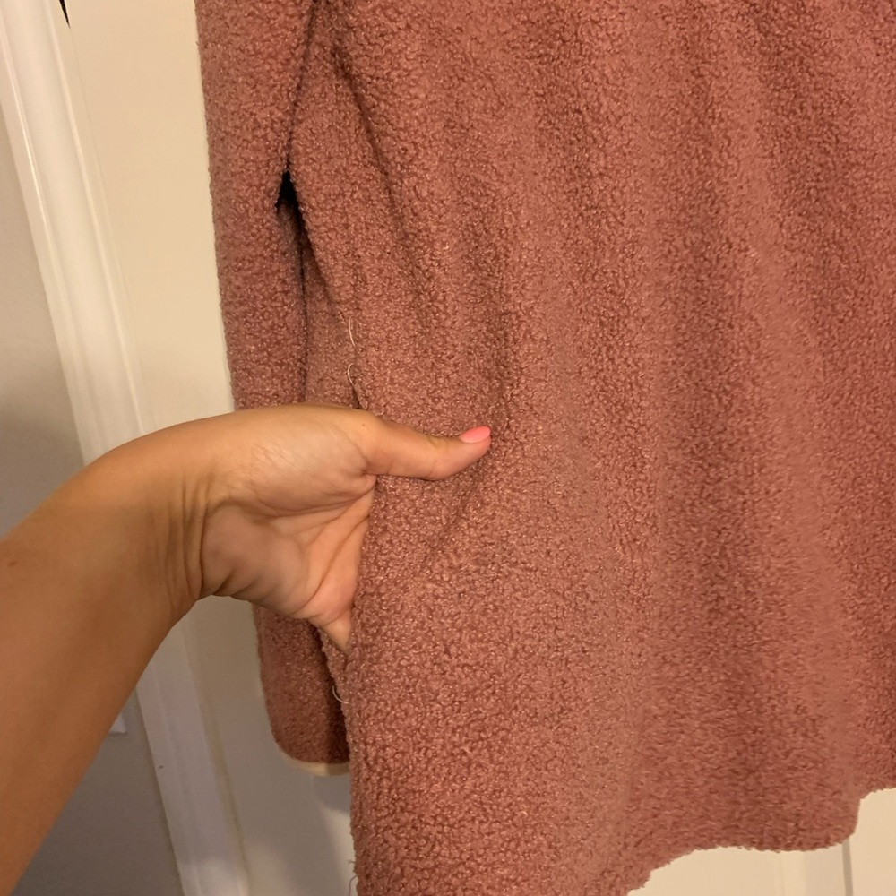 Sherpa Pullover - image 4